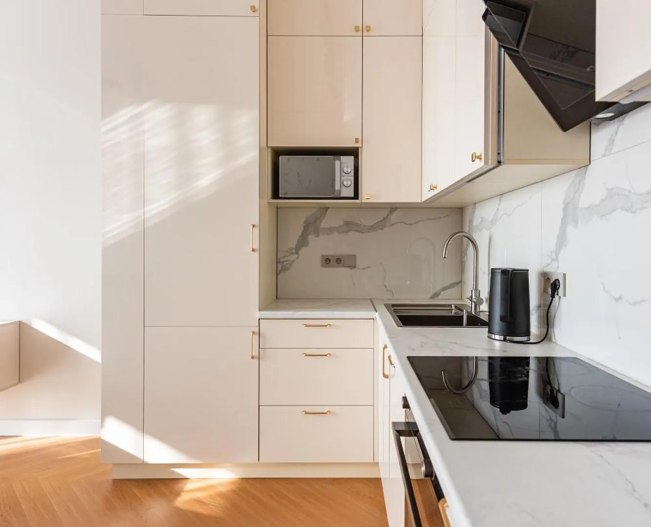 Элегантная Квартира В Стиле Минимализм Almaty Apartment