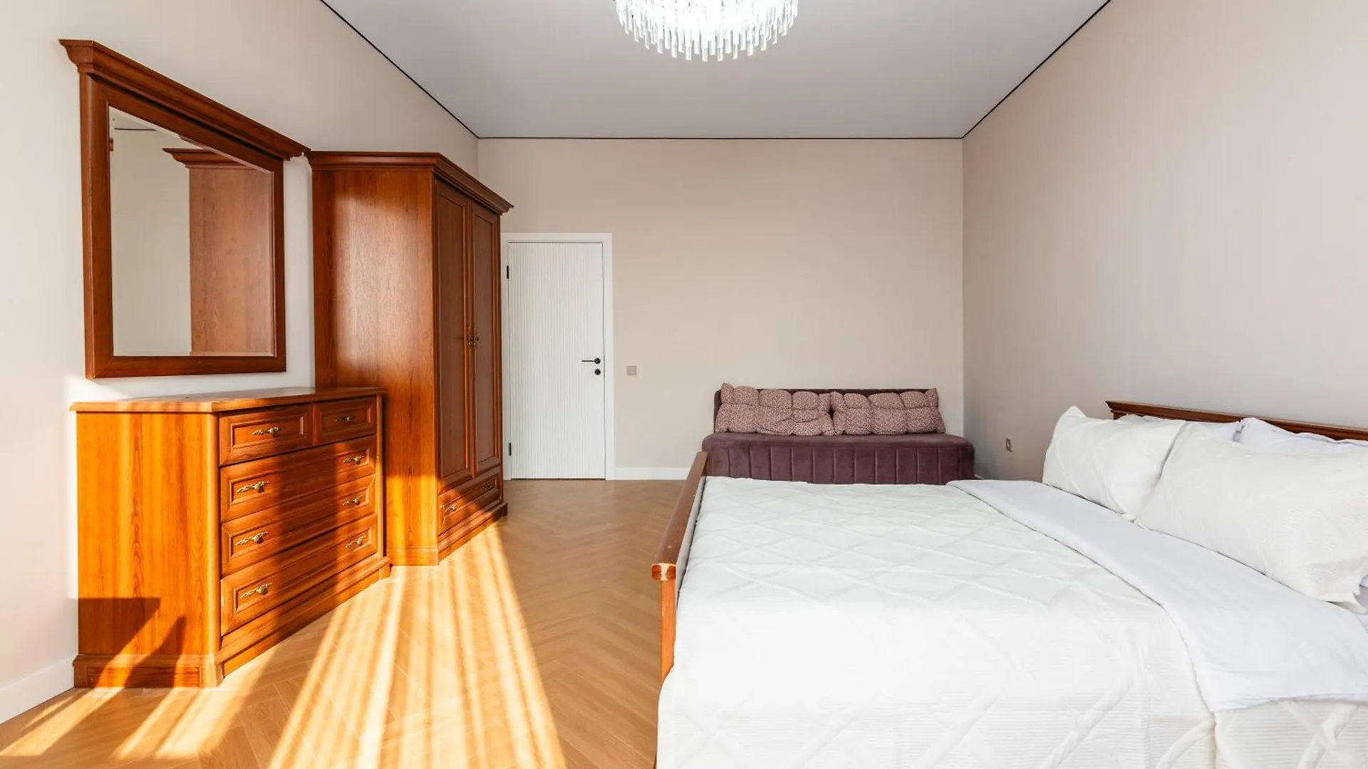 Элегантная Квартира В Стиле Минимализм Almaty Apartment